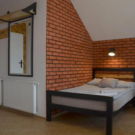 Pod Brzozami Rum i privatbostad Ustronie Morskie